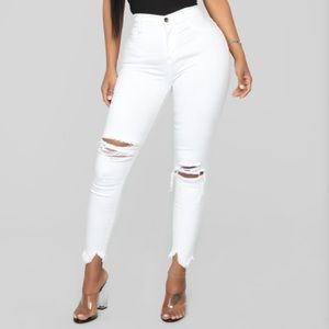 White FASHION NOVA Ripped Jeans